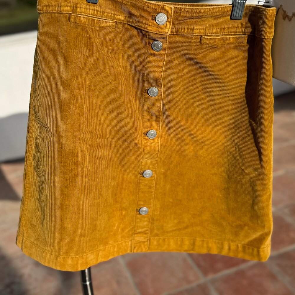 J Crew Women's Mini Skirt Size 28 Mustard